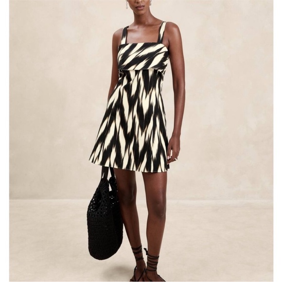 Banana Republic Black and Cream Patterned Mini Dress - Picture 1 of 5